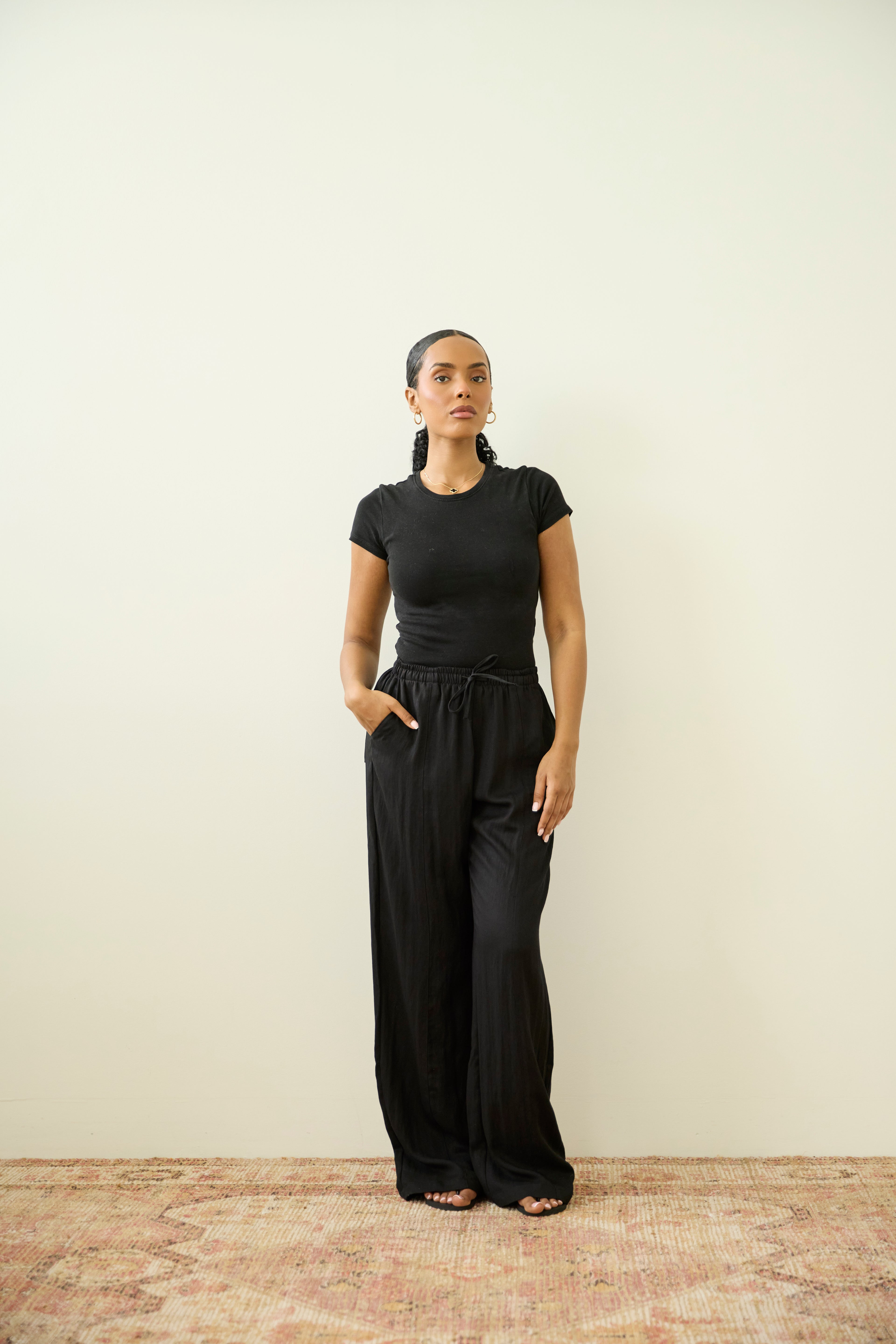 Noir Wide Leg Pant