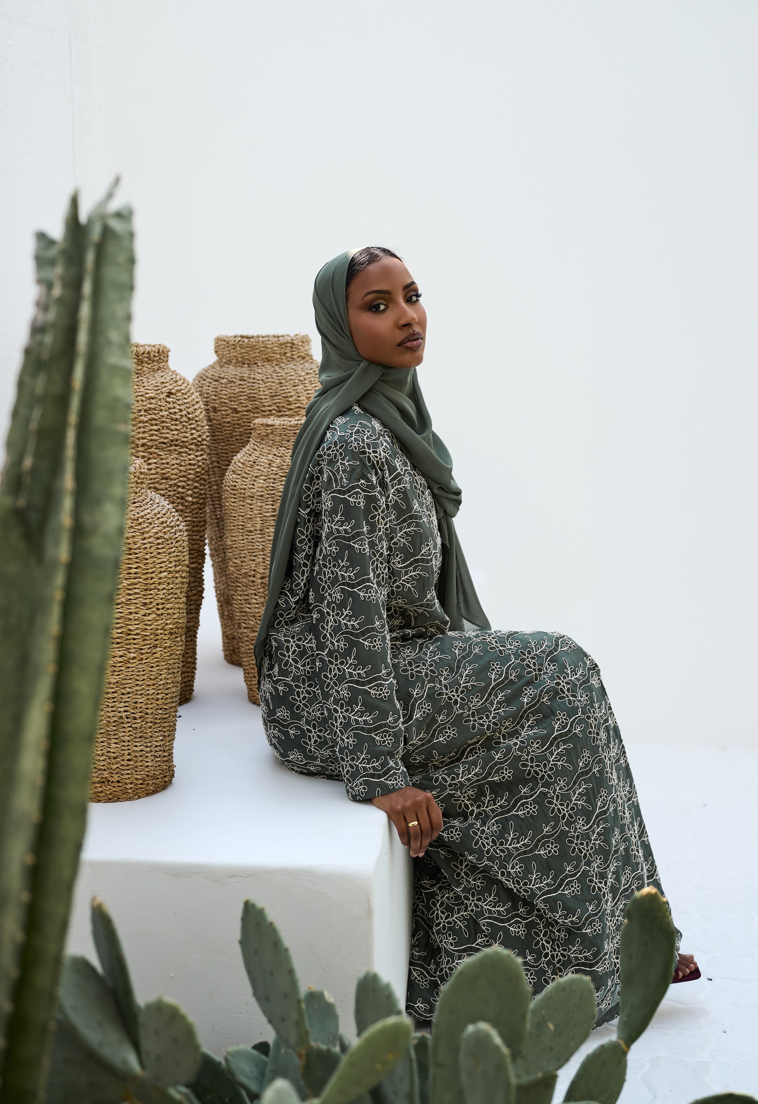 Zahara Deep Olive Abaya