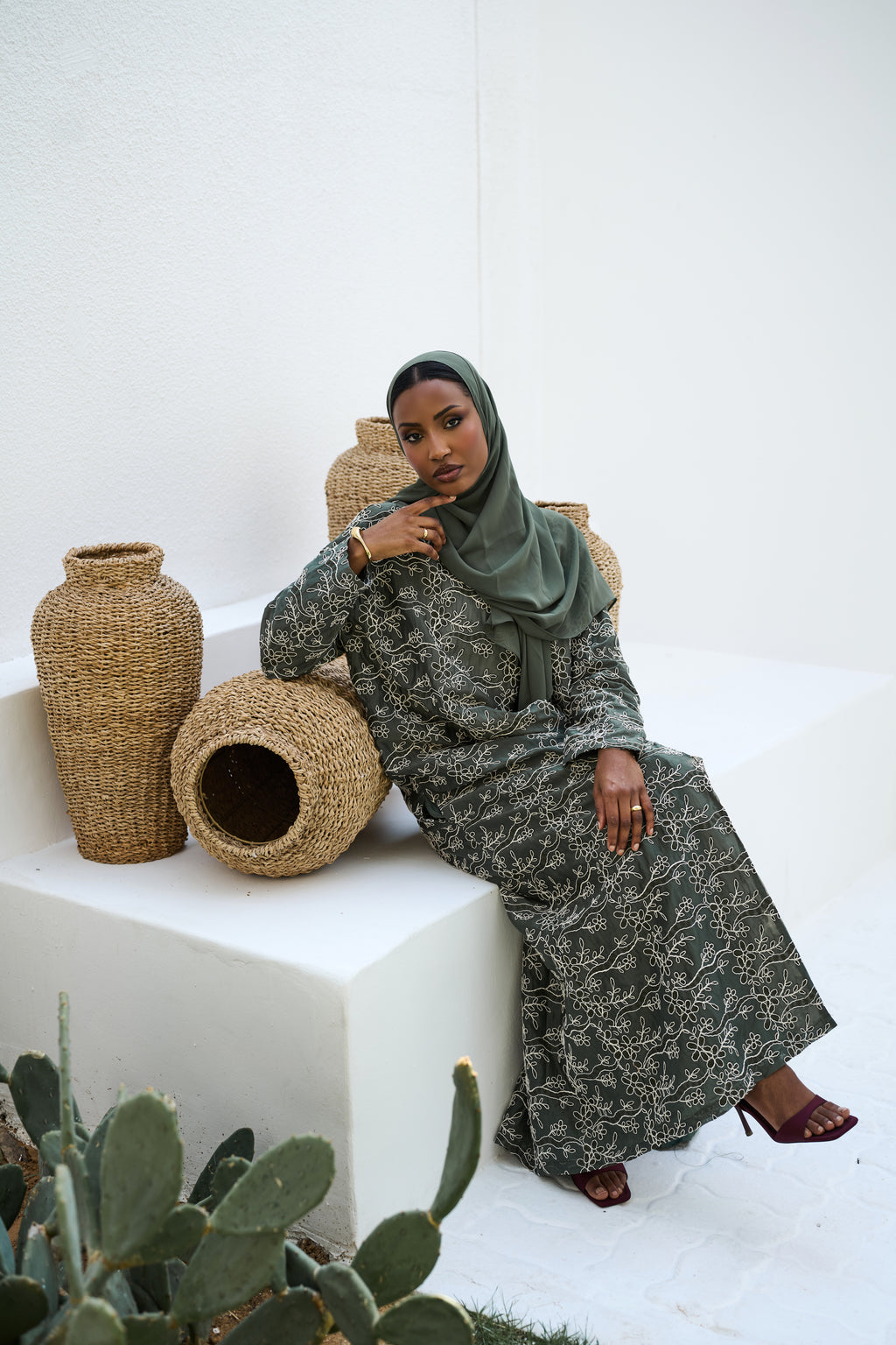 Zahara Deep Olive Abaya