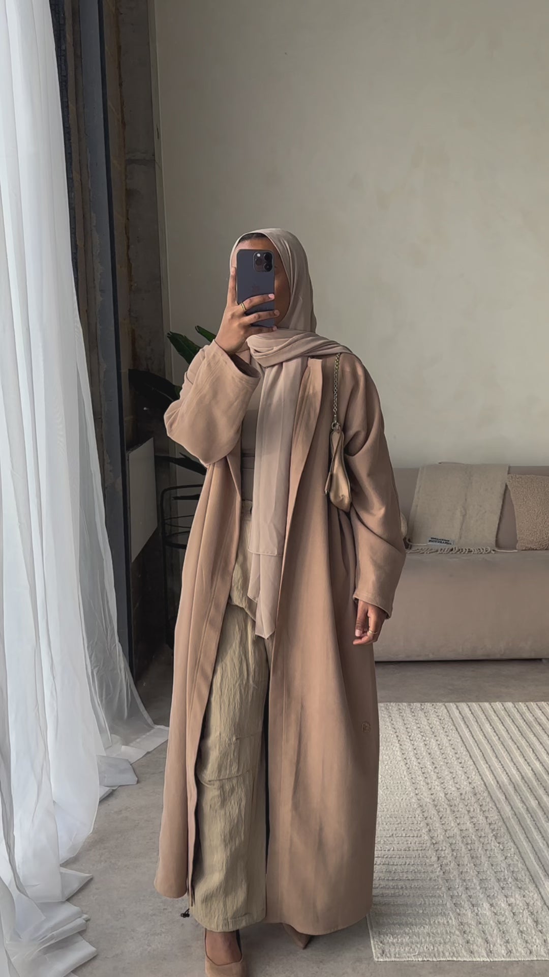 Beige Sānd